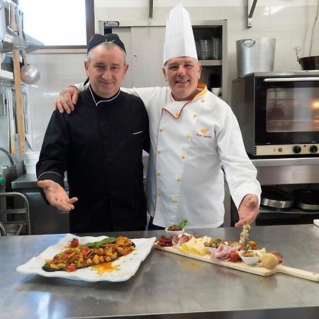 B&B Il Casale Di Federico อากริเจนโต ภายนอก รูปภาพ