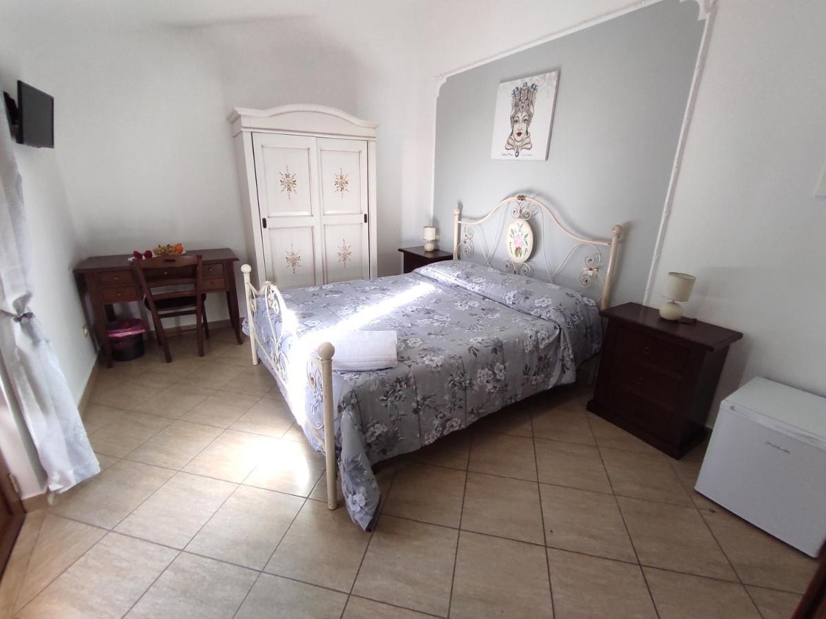 B&B Il Casale Di Federico อากริเจนโต ห้อง รูปภาพ
