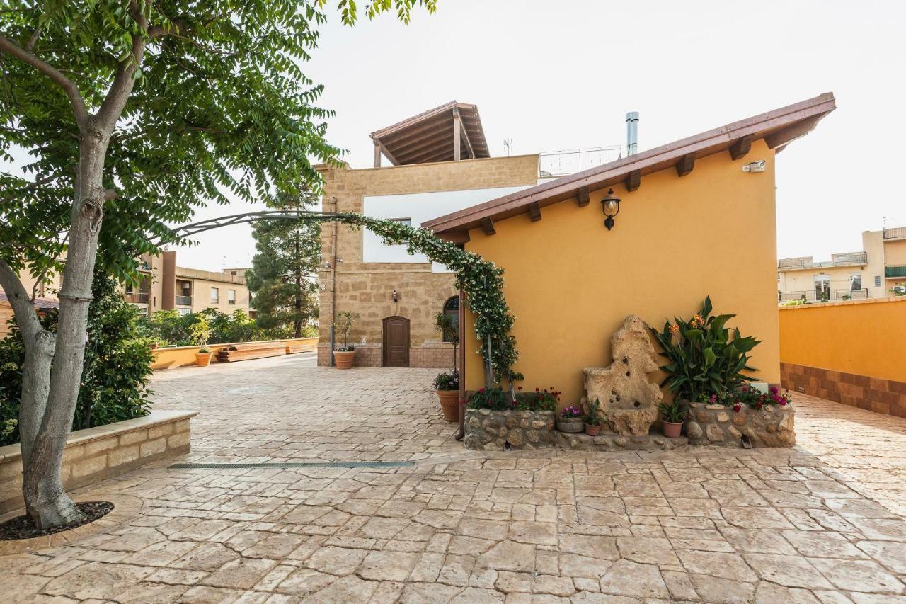 B&B Il Casale Di Federico อากริเจนโต ภายนอก รูปภาพ